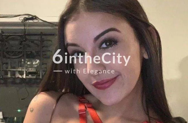 Anna escort in Bern Switzerland