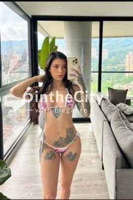 Lauriana escort in Geneva Switzerland